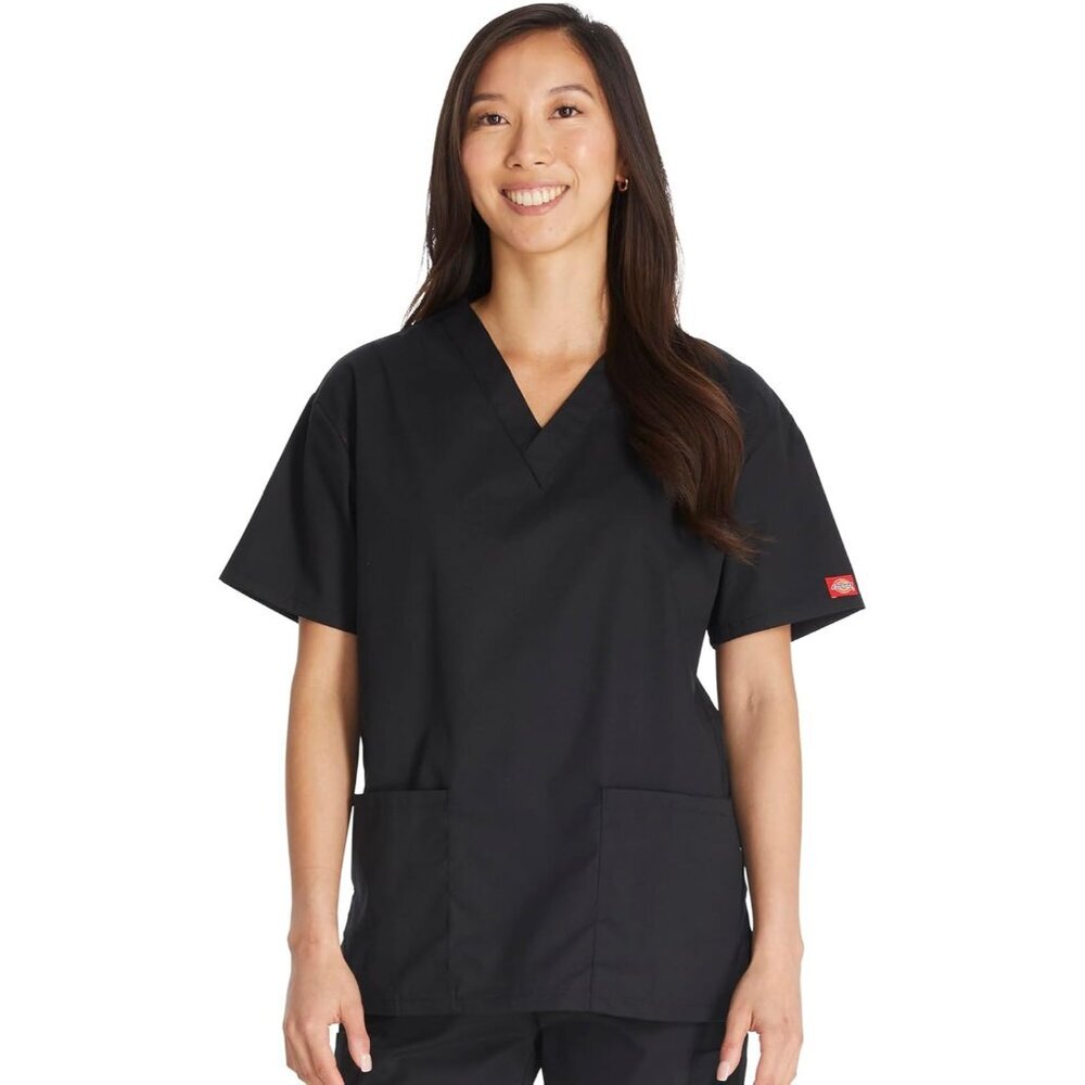 Scrubs For Women V-Neck Soft Brushed Poplin Durable Comfortable Top